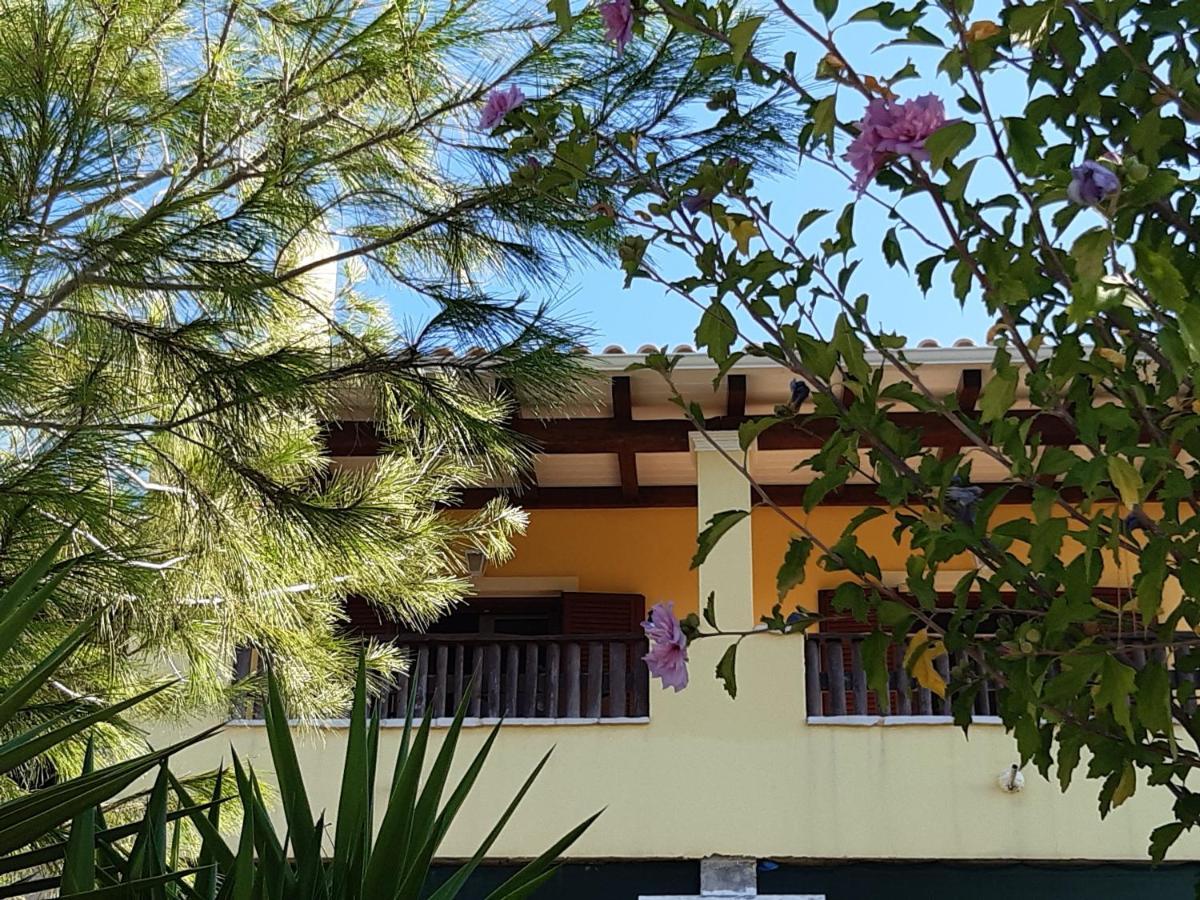 דירות מרטיאס Andri House מראה חיצוני תמונה