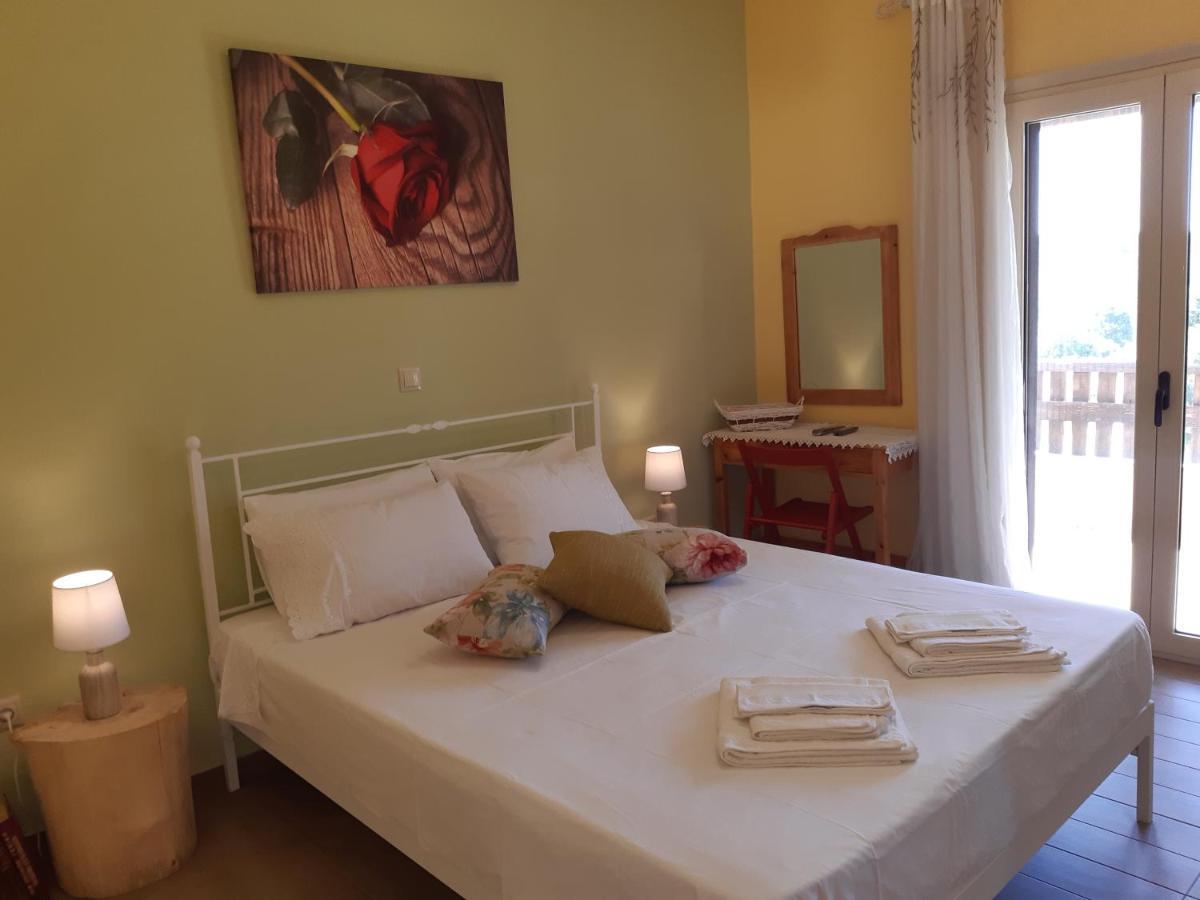 דירות מרטיאס Andri House מראה חיצוני תמונה