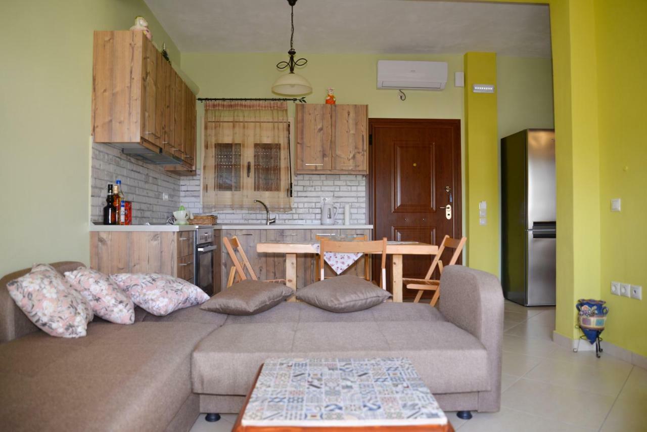 דירות מרטיאס Andri House מראה חיצוני תמונה