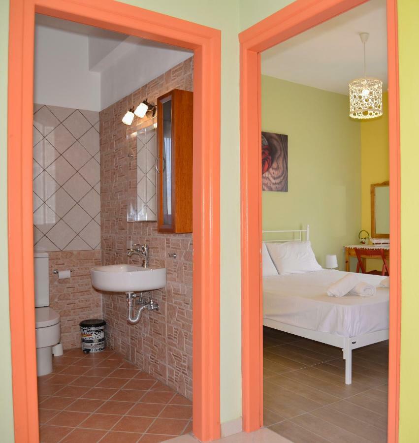 דירות מרטיאס Andri House מראה חיצוני תמונה