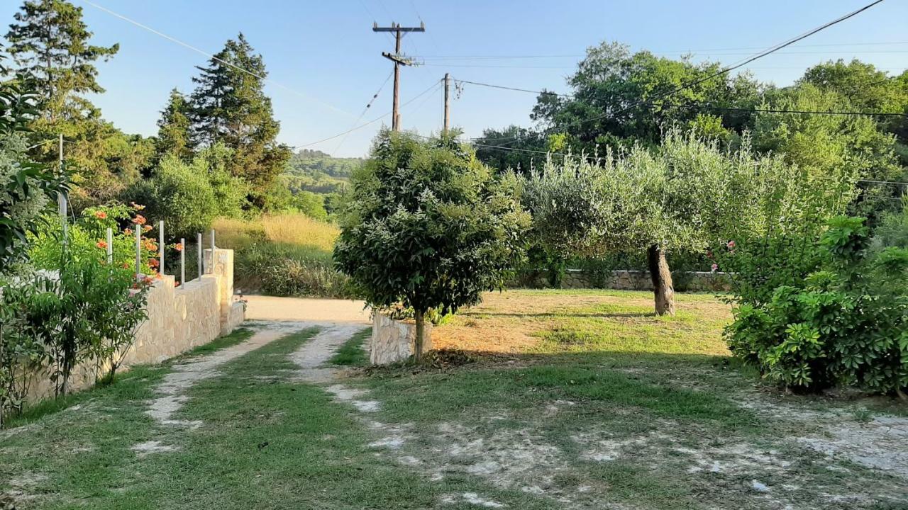 דירות מרטיאס Andri House מראה חיצוני תמונה